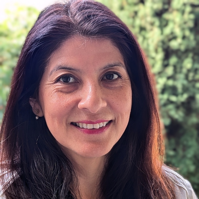 Zully Ruiz, Associate Financial Advisor